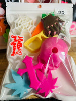 Load image into Gallery viewer, #22 Straw Topper Bundle 10 for 10