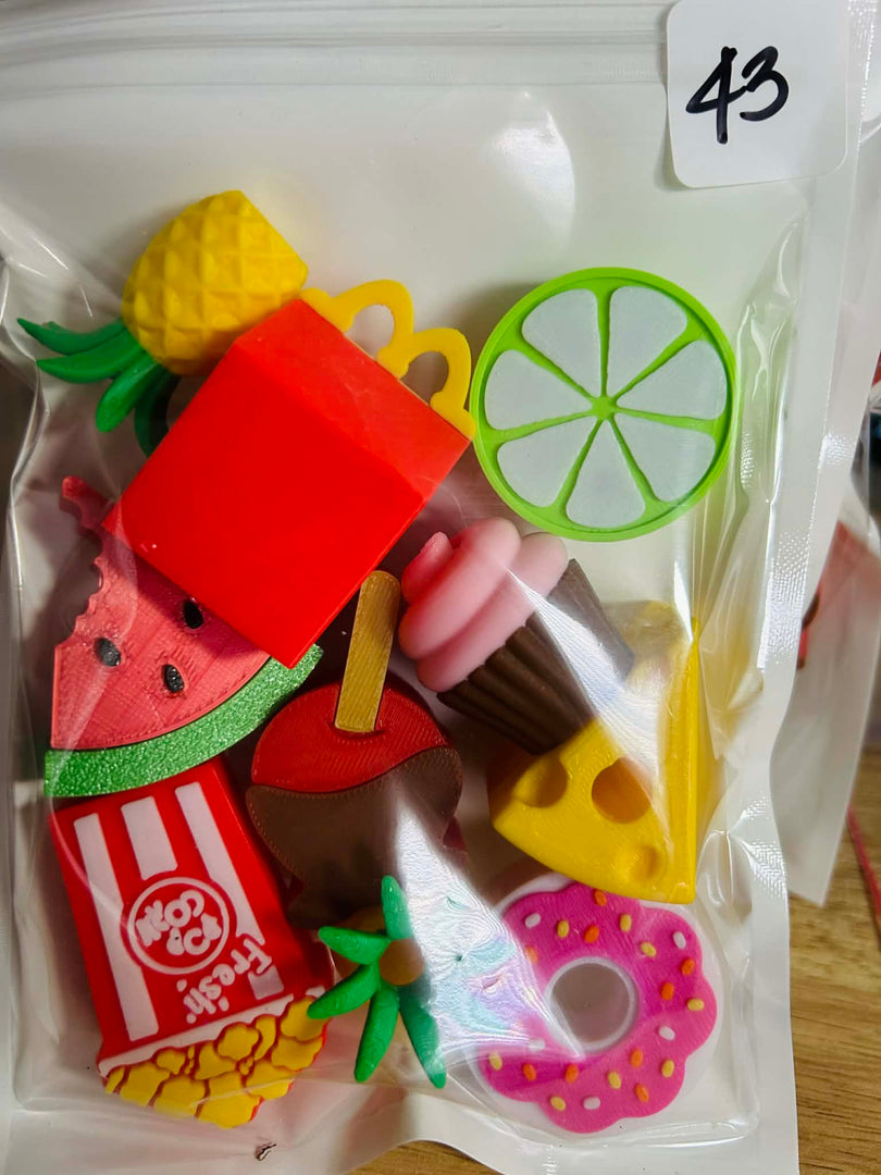 #43 Straw Topper Bundle 10 for 10