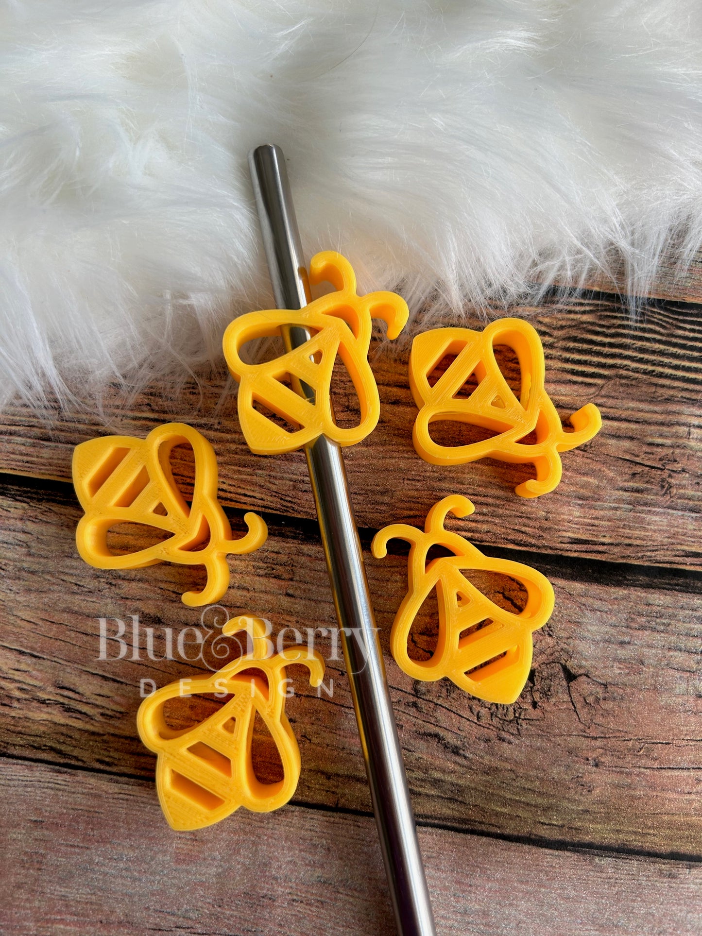 Bee Outline Straw Topper