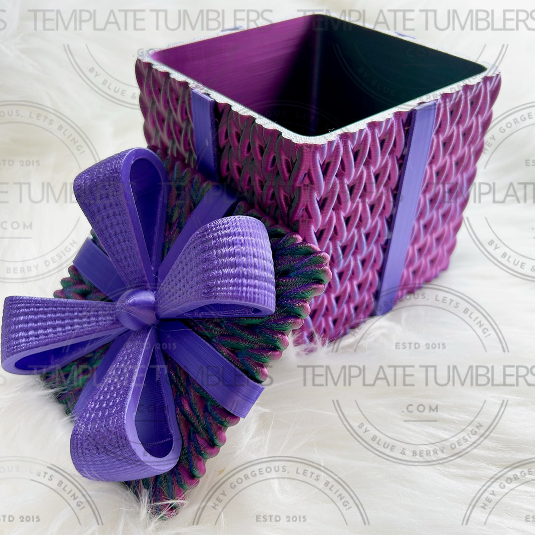 Knitted Box Color Changing/Purple Bow