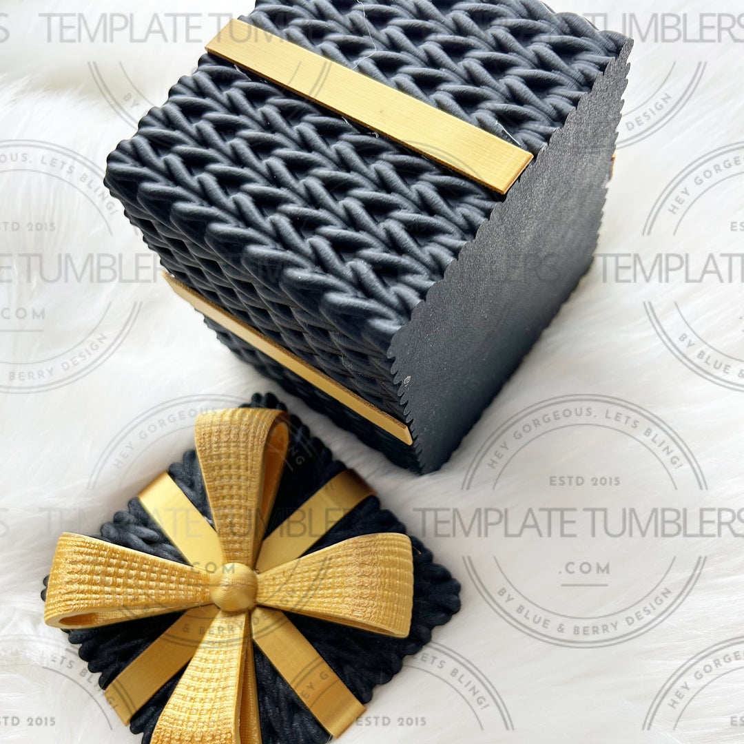 Knitted Box Black/Gold Bow