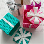 Load image into Gallery viewer, Knitted Box Magenta/White Bow
